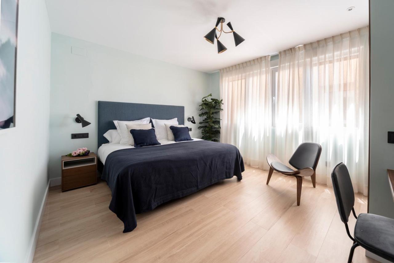 Real Segovia Apartments By Recordis Hotels Bagian luar foto