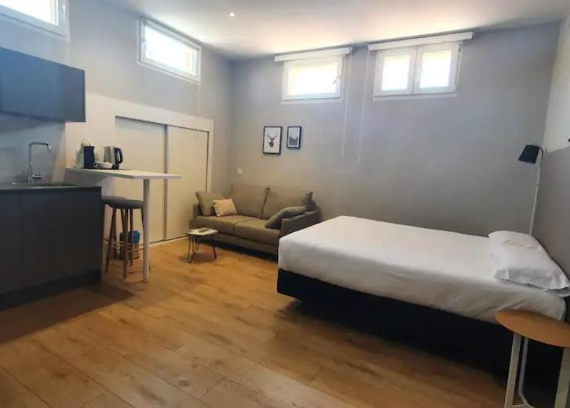 Real Segovia Apartments By Recordis Hotels Ruang foto